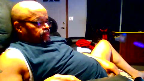 BEEF69DOG online show from April 26, 4:41 am