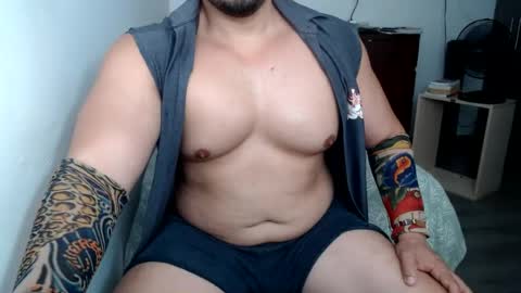 Criss2fer online show from August 14, 5:16 pm