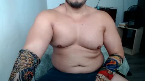 Criss2fer online show from August 14, 7:28 pm