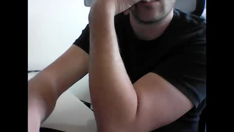 beenee3 online show from April 17, 7:26 am
