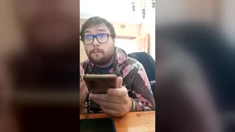 beennudeislife online show from July 10, 9:37 am