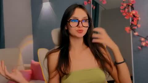 Leia online show from August 15, 8:13 pm