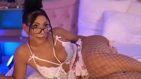 BellaJonnes online show from August 2, 5:42 pm