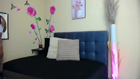 belaninsofia_ online show from July 27, 5:18 pm