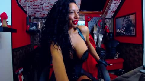 BelatrixDomme online show from August 18, 5:24 am