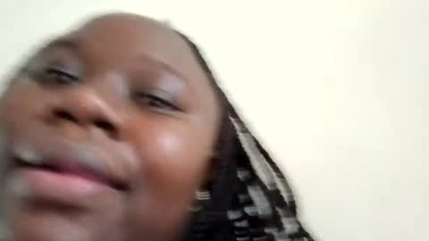 belindakeysha online show from July 15, 11:55 am