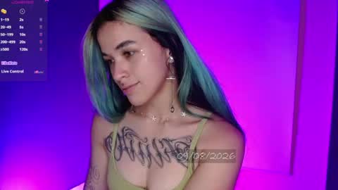   online show from August 9, 11:28 pm