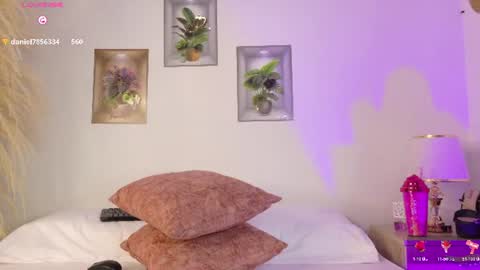 Bella cam online show from August 3, 8:38 pm