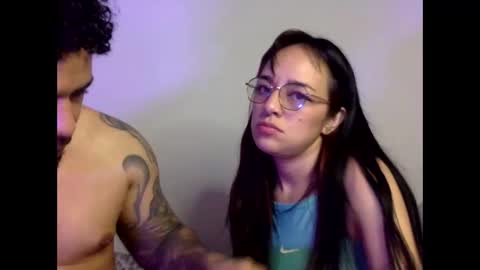 bella_and_koko online show from May 14, 1:27 am