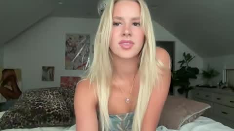 Bella Baby online show from July 24, 5:05 pm