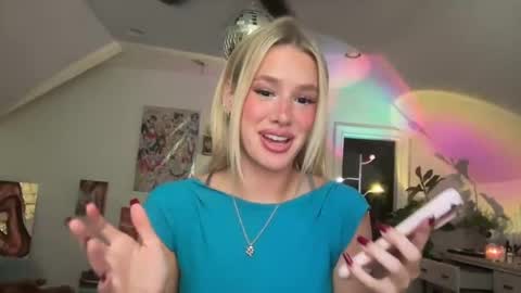 Bella Baby online show from July 30, 5:42 pm