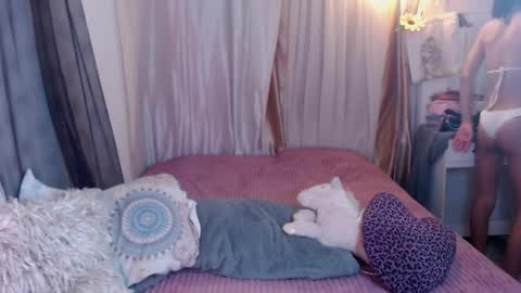bella_gonvill online show from April 5, 11:08 pm