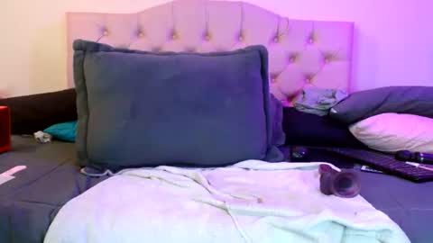 Valentina online show from August 2, 6:53 am