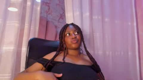 Bella online show from August 10, 1:12 pm