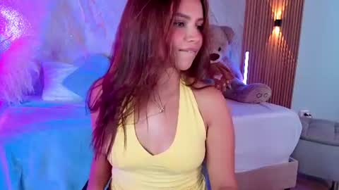 BELLA online show from July 28, 10:27 pm