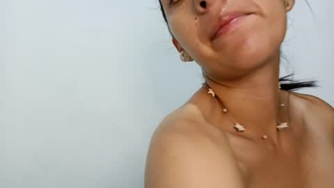 Bella Marlowe online show from July 25, 3:32 am