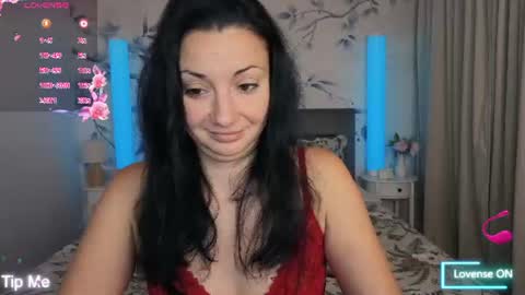Bella online show from September 8, 1:51 pm