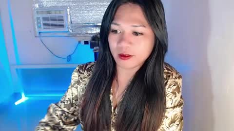 bella_ngo online show from August 8, 6:57 am