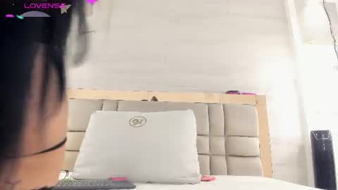  BELLA  online show from August 13, 3:20 am