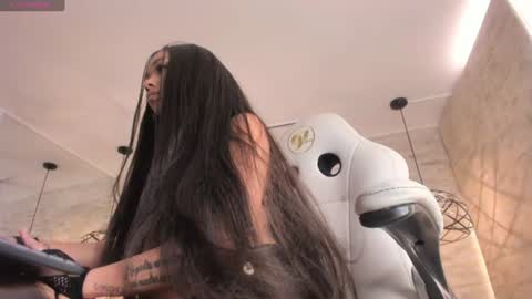  BELLA  online show from August 18, 4:29 am