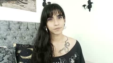 Bella online show from August 2, 1:12 am