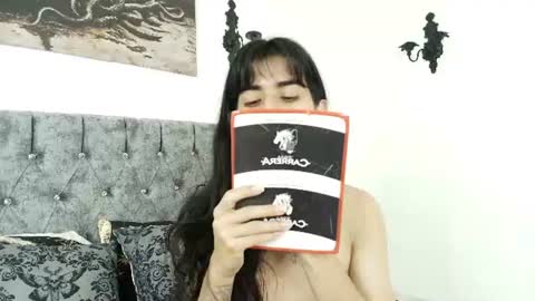 Bella online show from August 3, 1:01 am