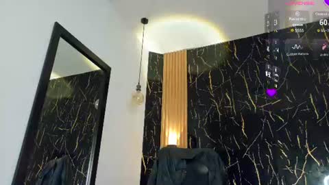 bella_salvatore online show from August 3, 1:23 am