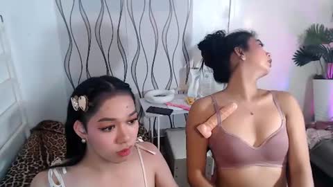 BELLA online show from August 9, 1:01 pm