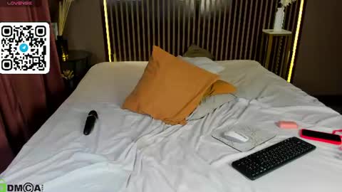 Bella online show from August 6, 3:05 am