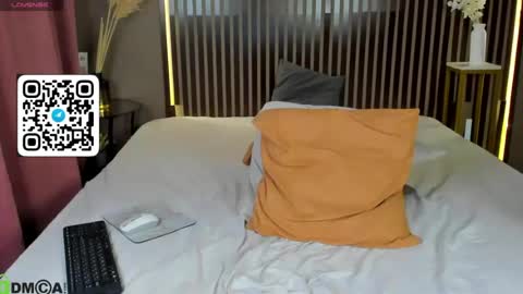 Bella online show from August 13, 2:47 am