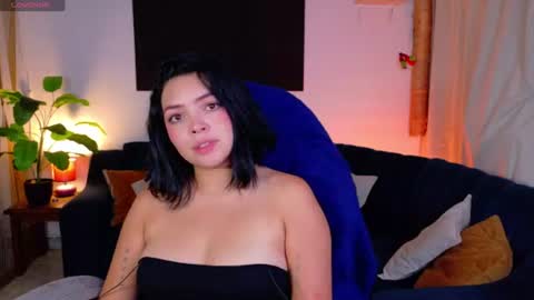 Bella Asford online show from August 14, 3:48 pm