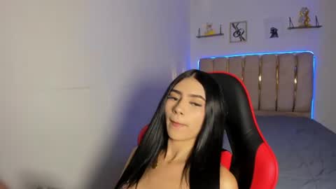 bellaastorm online show from July 30, 2:08 am