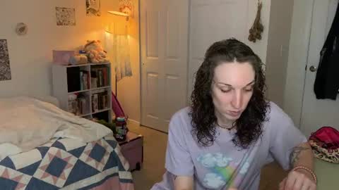 bellababy444 online show from July 13, 11:43 pm