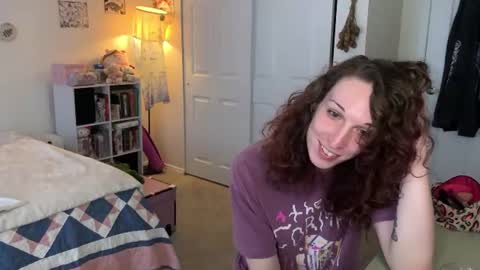 bellababy444 online show from August 2, 9:00 pm