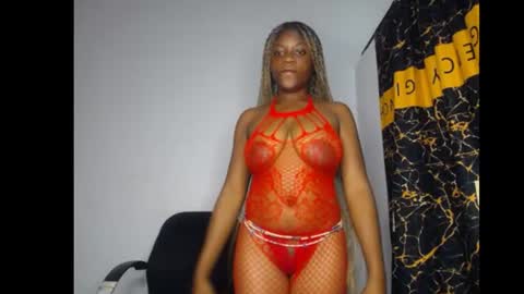 bella online show from August 9, 12:55 am