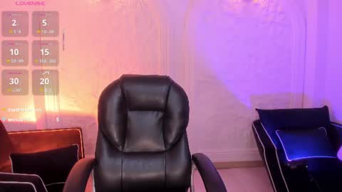  Bella C  online show from August 7, 10:32 pm