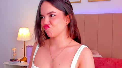 BellaFontana online show from July 31, 4:56 pm