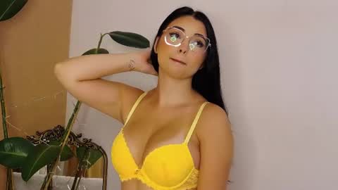 Diana online show from August 16, 6:06 am
