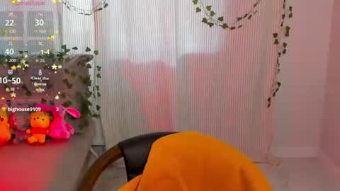 bellakvarc online show from July 30, 9:27 am