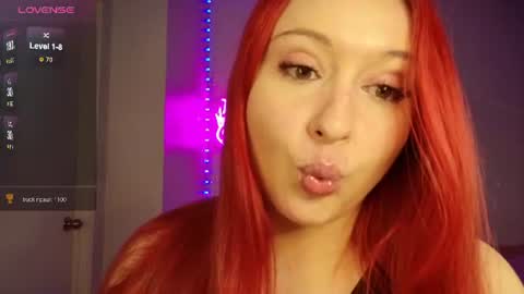 bellamonroee online show from August 1, 7:03 am