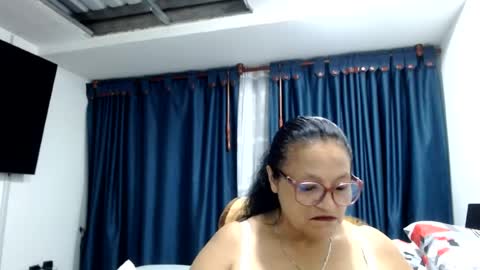 bellanocturna_ online show from July 29, 2:18 am