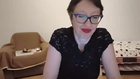 Emma online show from August 13, 10:46 pm