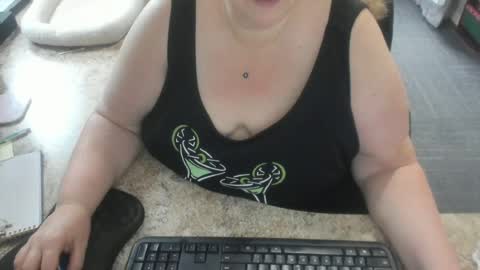 Bella Private online show from July 5, 2:09 pm