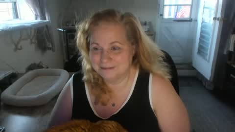 Bella Private online show from July 25, 11:25 am