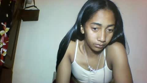 belle_annah online show from August 8, 3:17 am
