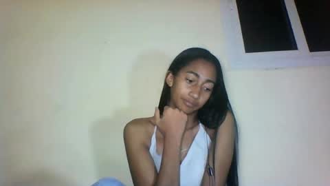 belle_annah online show from August 8, 7:36 pm