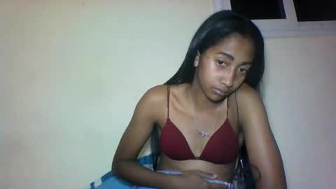 belle_annah online show from August 9, 1:56 pm