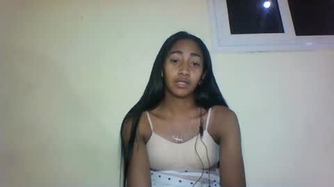belle_annah online show from August 13, 2:14 am