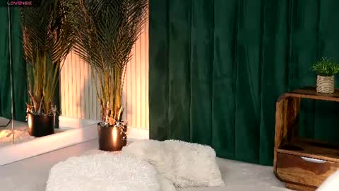 belle_blondy online show from September 5, 3:06 pm