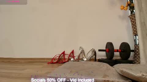 belle_kim online show from August 5, 8:23 am